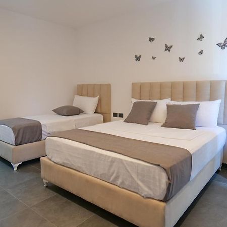Vila Celaj 호텔 Vlorë 외부 사진