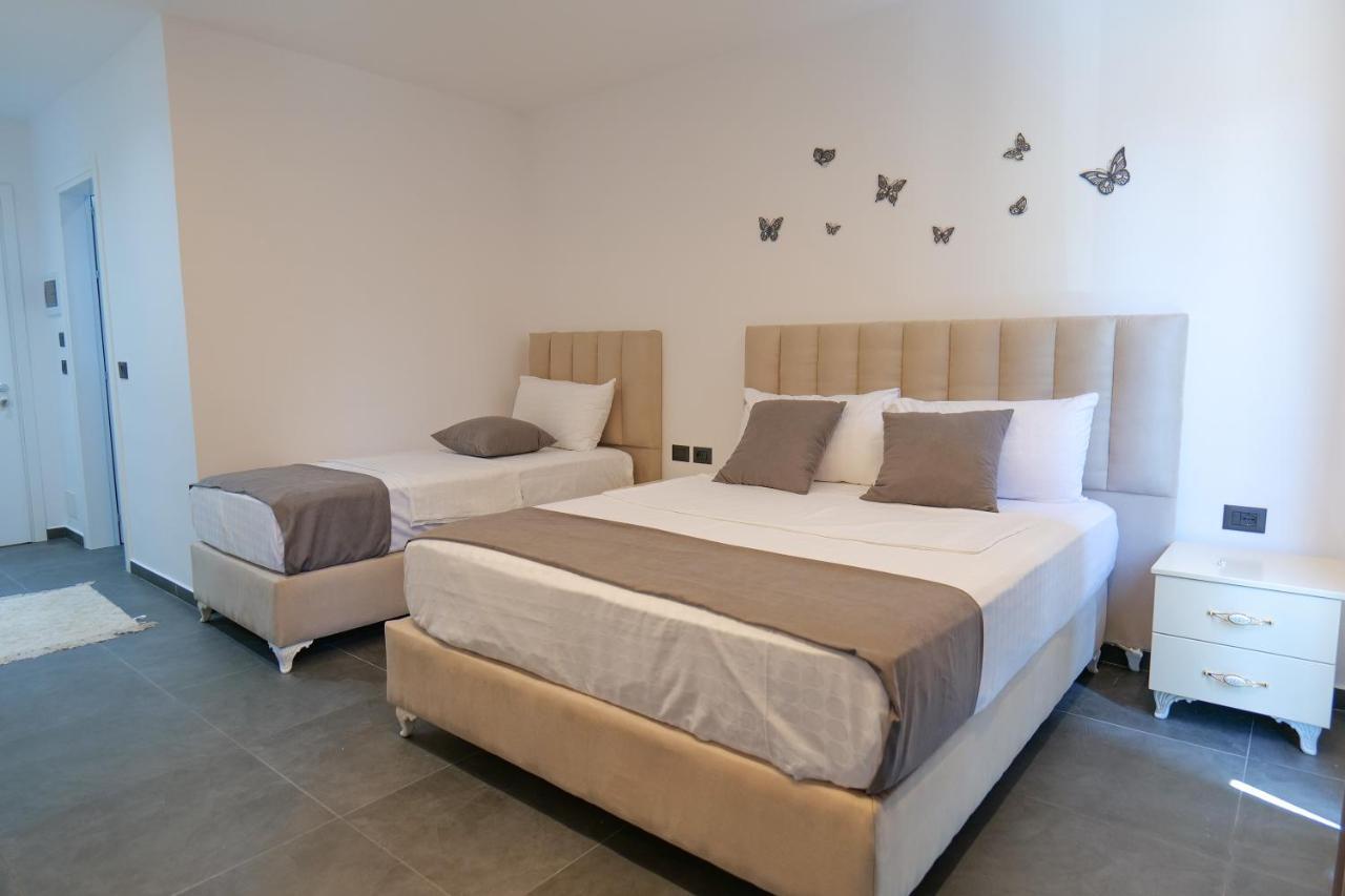 Vila Celaj 호텔 Vlorë 외부 사진