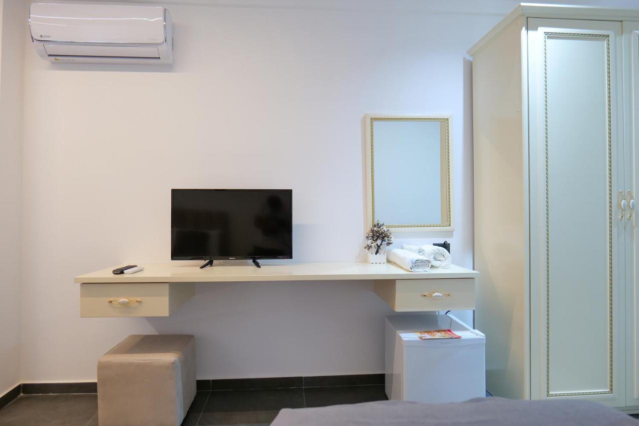 Vila Celaj 호텔 Vlorë 외부 사진