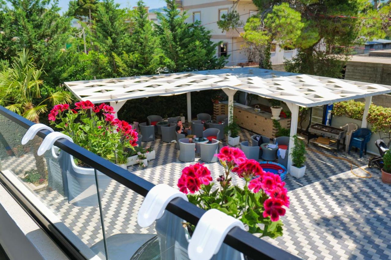 Vila Celaj 호텔 Vlorë 외부 사진