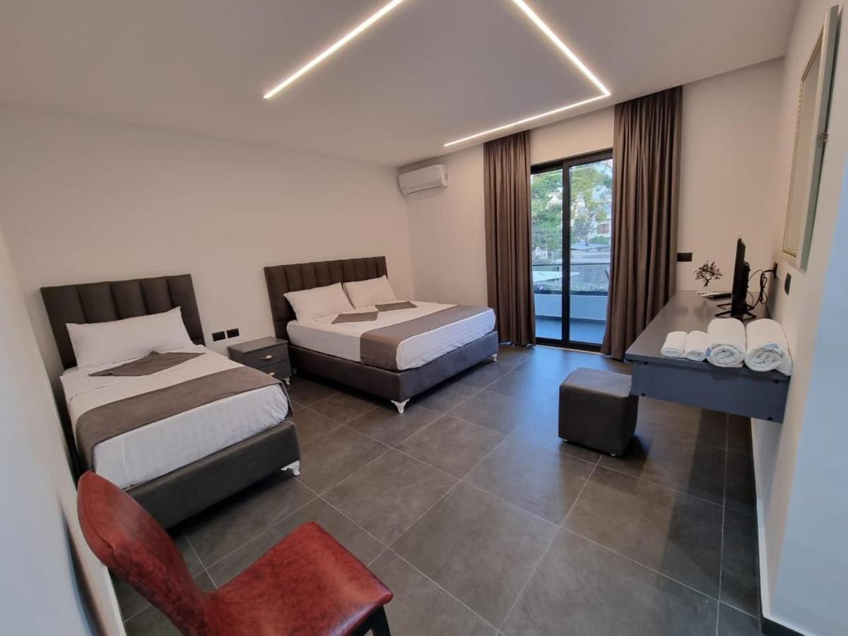 Vila Celaj 호텔 Vlorë 외부 사진